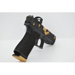 Glock 48 Shield Custom - Gold Black Hexa